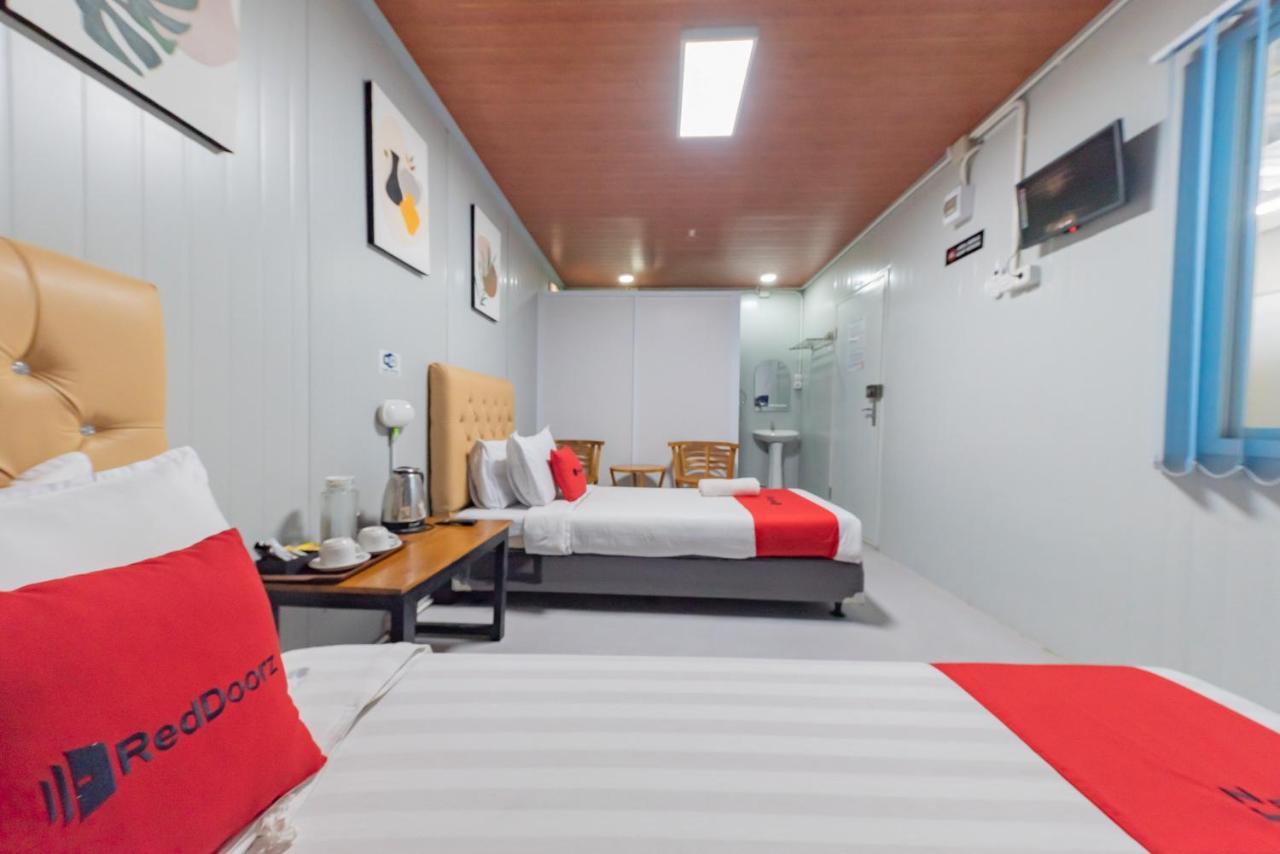 Reddoorz Container @ Teras Cimanuk Garut Hotel Eksteriør billede